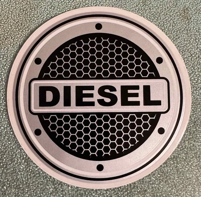 Наклейка на лючок бензобака — Наклейка вінілова на лючок бензобака DIESEL(діаметр 10 см)