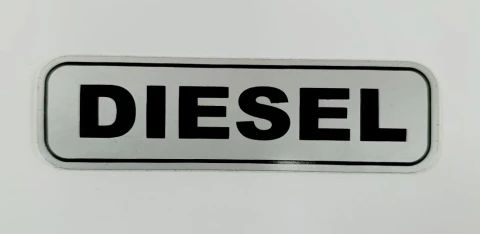 Наклейка вінілова DIESEL (10х2.5 см) срібло/чорний