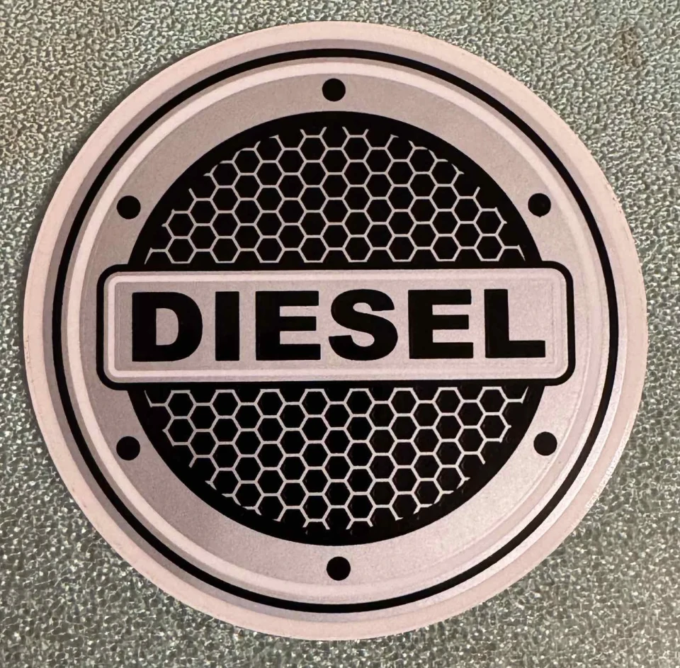 Наклейка виниловая на лючок бензобака DIESEL (диаметр 10 см)