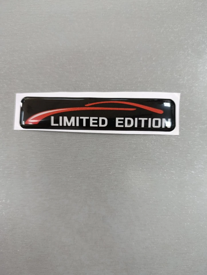 3D Наклейка силіконова LIMITED EDITION (10х2,3 см) чорна з червоним та сірим